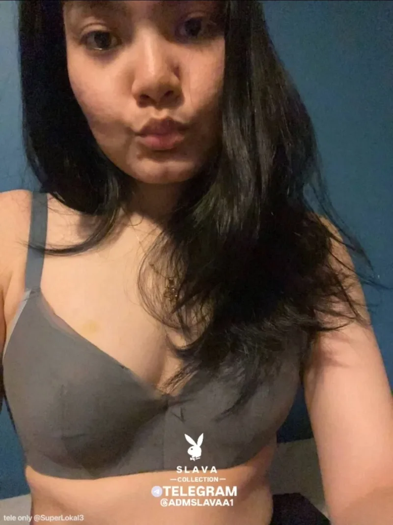 DANIA SLAVE